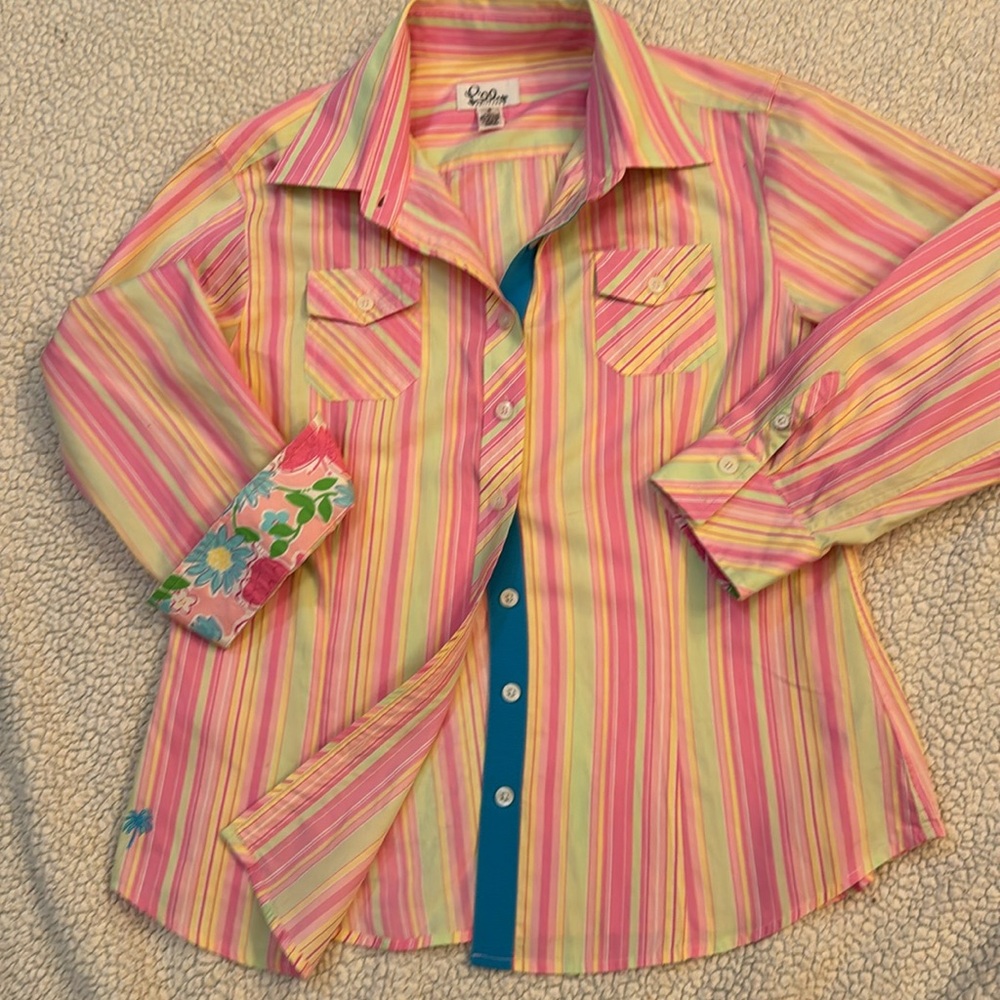 LILY PULITZER WHITE LABEL BLOUSE BEAUTIFUL LILY DETAILS LIKE NEW - Picture 14 of 16